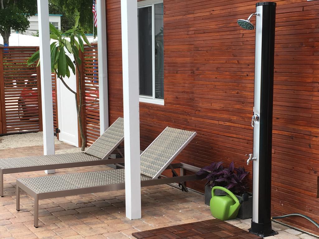 Wave Beach Vacation Rentals Помпано Бийч Екстериор снимка