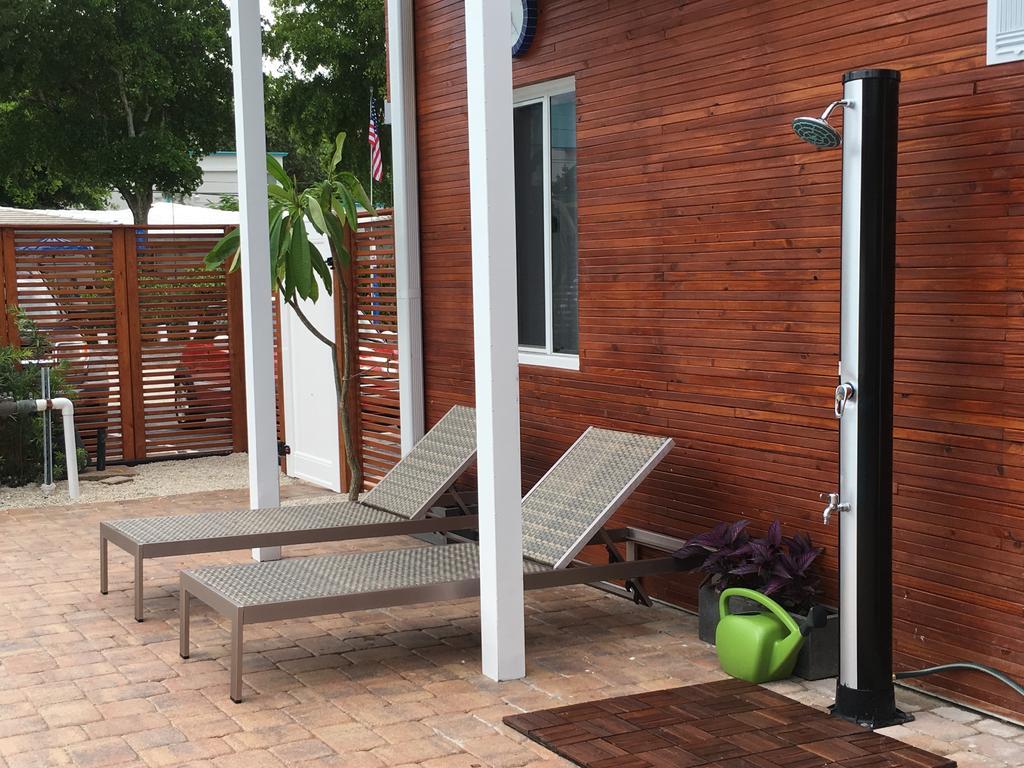 Wave Beach Vacation Rentals Помпано Бийч Екстериор снимка