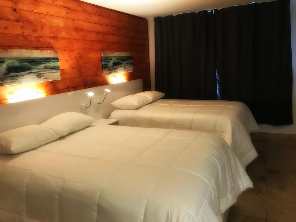 Wave Beach Vacation Rentals Помпано Бийч Стая снимка