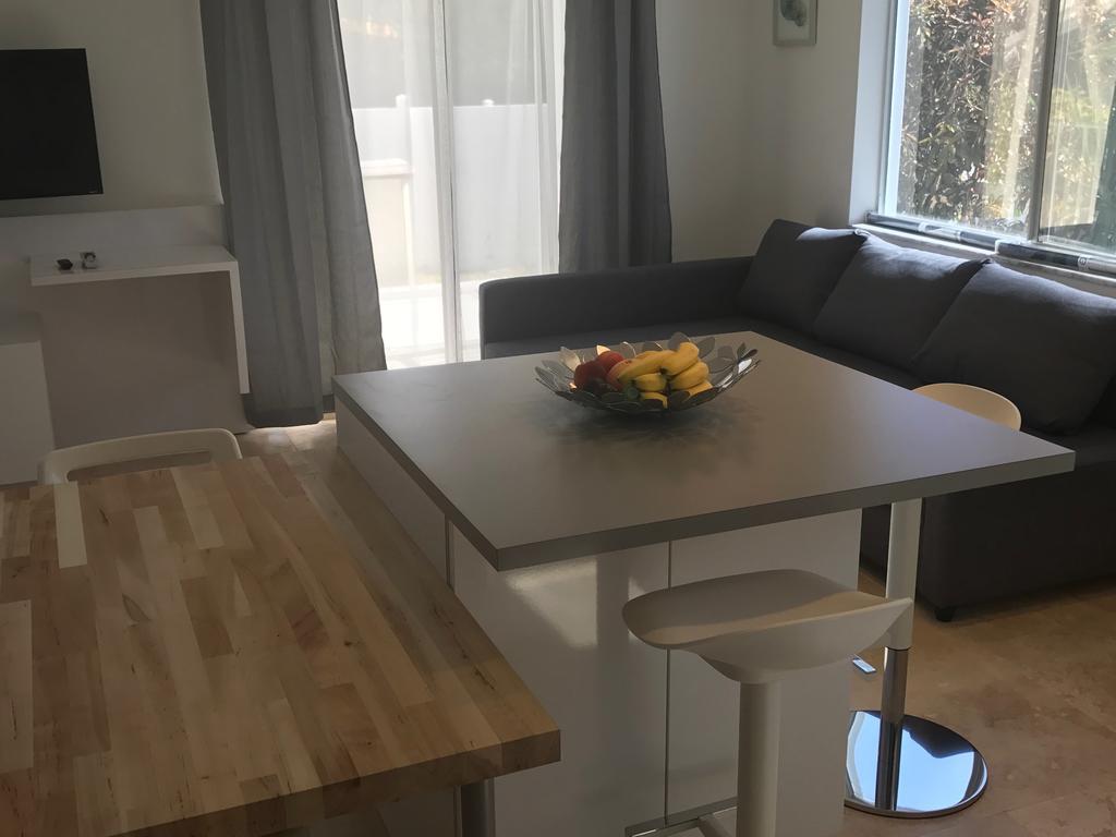 Wave Beach Vacation Rentals Помпано Бийч Екстериор снимка
